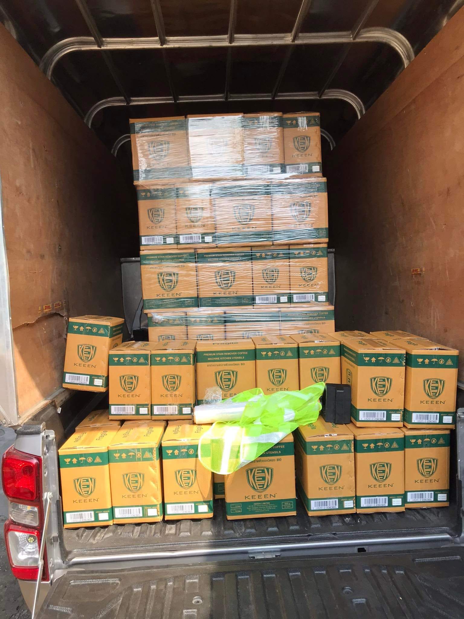  ขนส่งสินค้าโรงงาน