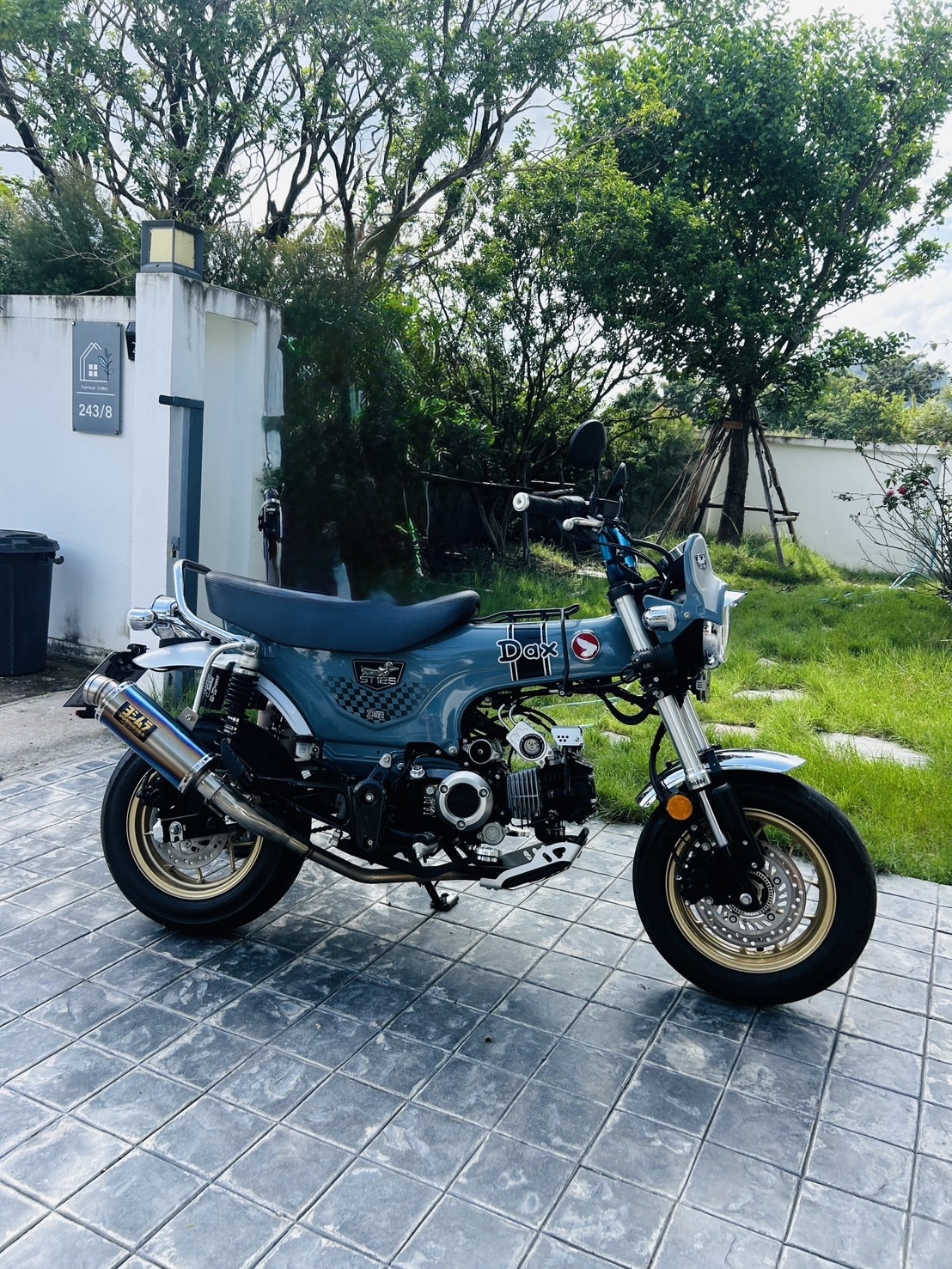 ส่งรถจักรยานยนต์ Honda Dax
